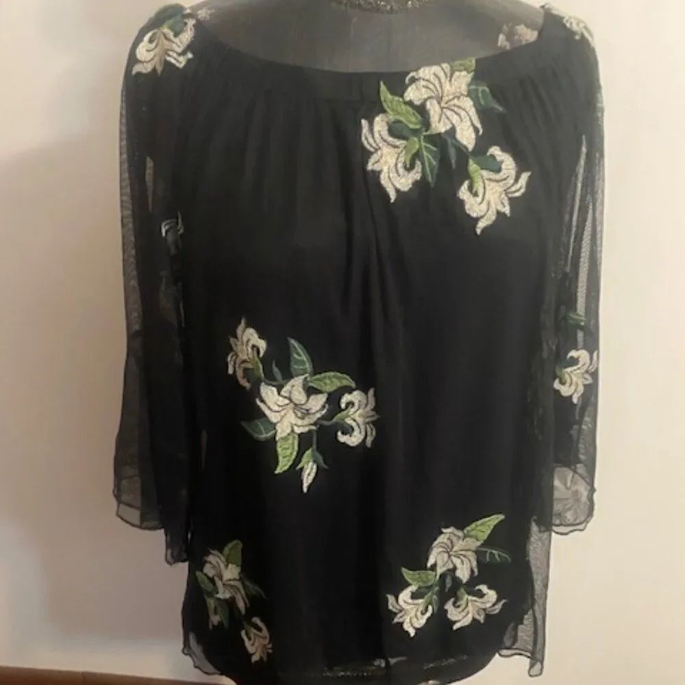 Thalia & Sodi Black Floral off the shoulder lace bell sleeves, size L